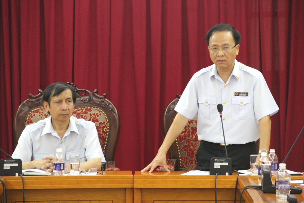 Vụ trưởng, Giám đốc Nguyễn Đức Thắng báo cáo sơ kết 6 tháng TTTT