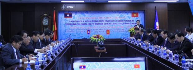 Phó Thủ tướng, Tổng Thanh tra Chính phủ Lào Bounthong Chitmany thăm Tập đoàn...