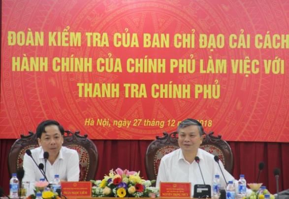 Đoàn kiểm tra của Ban chỉ đạo cải cách hành chính của Chính phủ làm việc với...