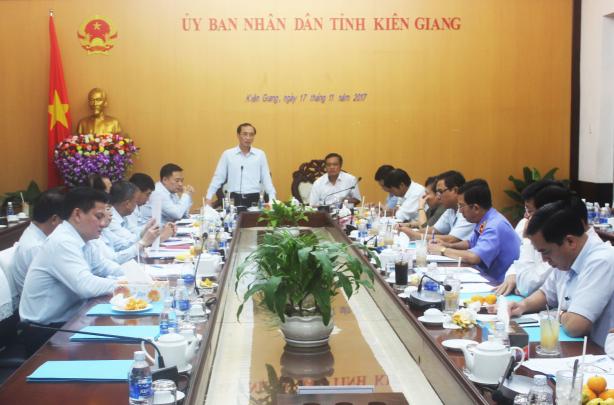 Phó Tổng Thanh tra Chính phủ Đặng Công Huẩn làm việc tại Kiên Giang