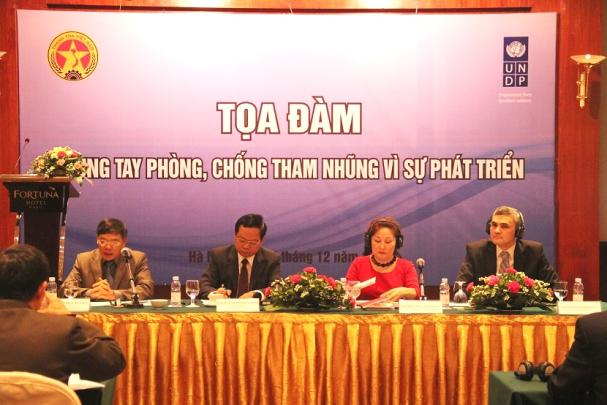 "Together we fight against corruption for the development" talk