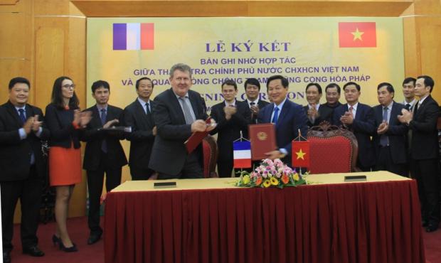 Hội đàm cấp cao giữa TTCP và Cơ quan phòng chống tham nhũng Cộng hòa Pháp