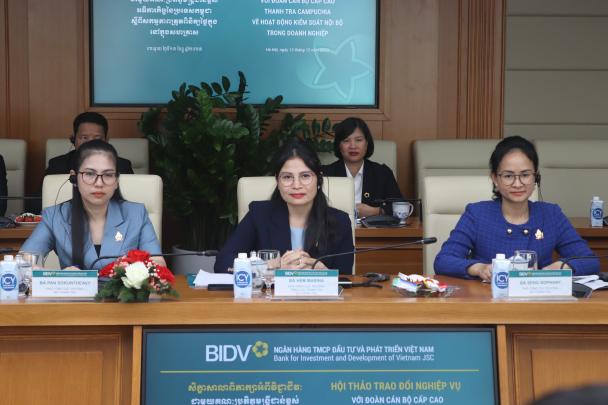 Đoàn lãnh đạo Bộ Thanh tra Campuchia đến thăm và làm việc tại BIDV